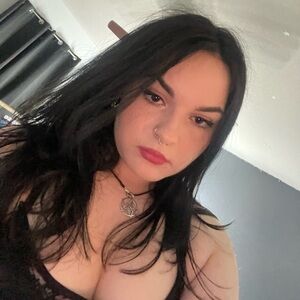 Meet your Posher, Rhiannon